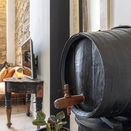 Entre Bodegas Jerez Apartment เฮเรซ เด ลาฟรอนเตรา ภายนอก รูปภาพ