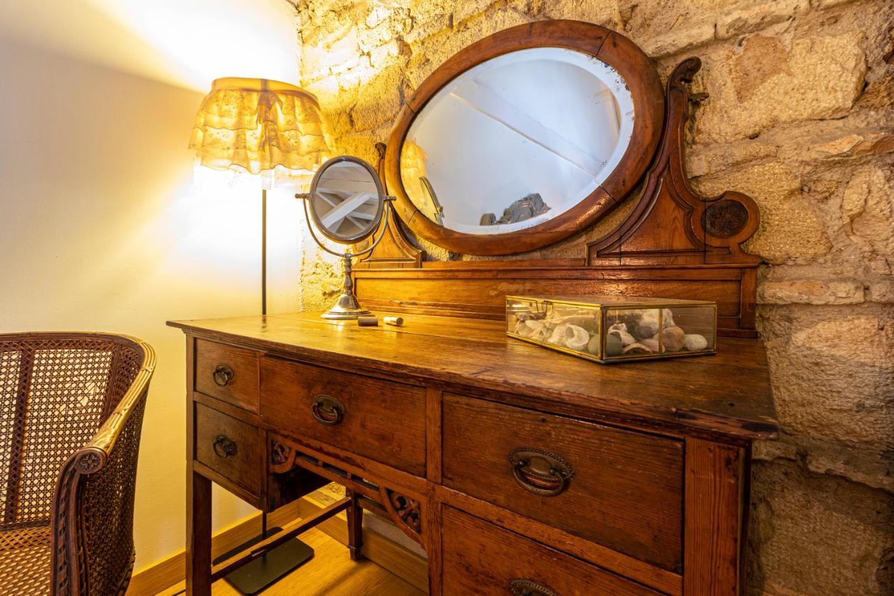 Entre Bodegas Jerez Apartment เฮเรซ เด ลาฟรอนเตรา ภายนอก รูปภาพ