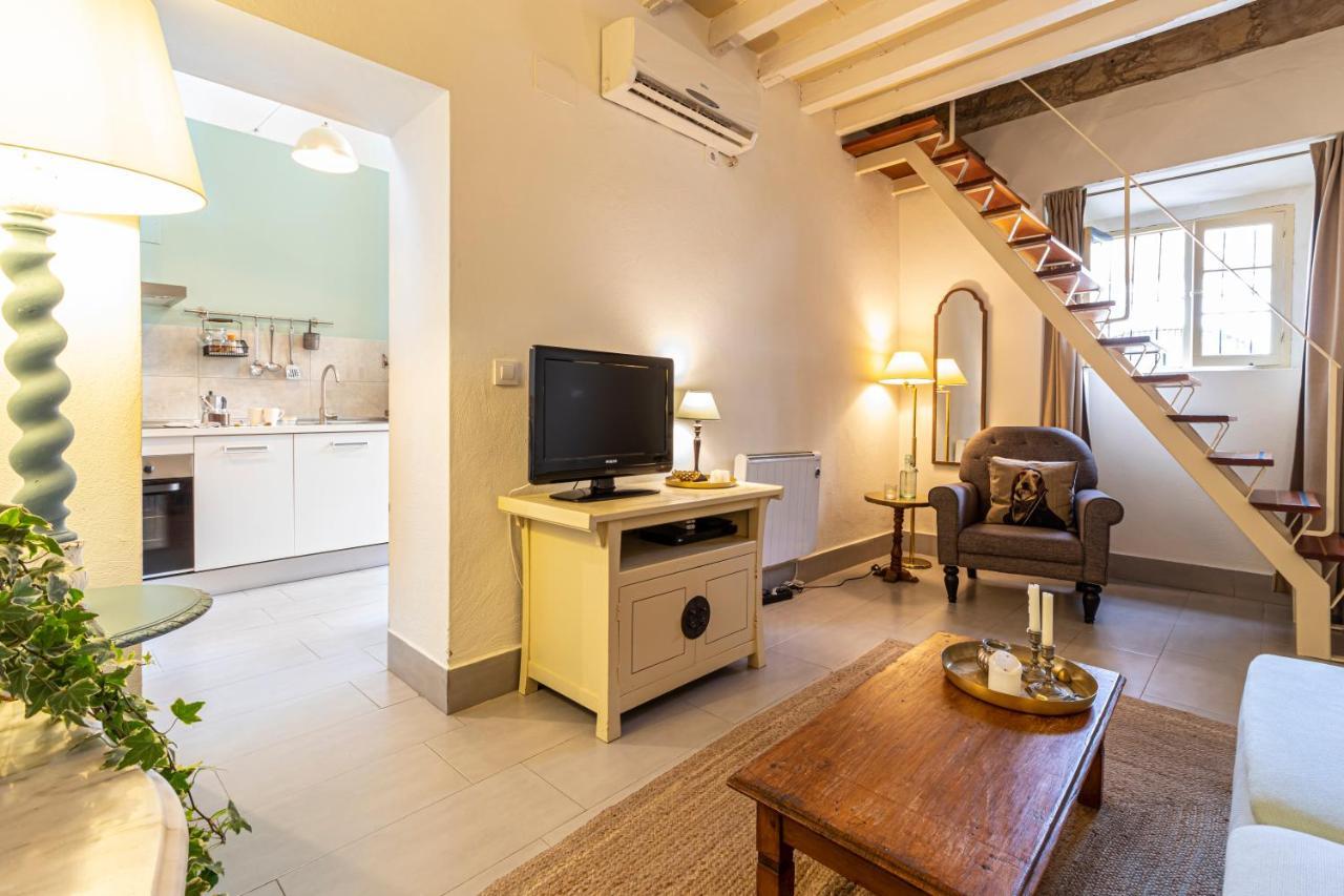 Entre Bodegas Jerez Apartment เฮเรซ เด ลาฟรอนเตรา ภายนอก รูปภาพ