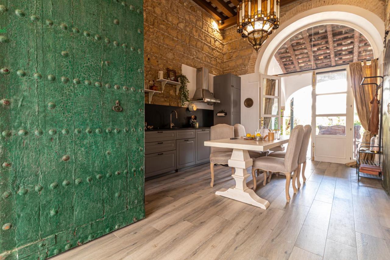 Entre Bodegas Jerez Apartment เฮเรซ เด ลาฟรอนเตรา ภายนอก รูปภาพ