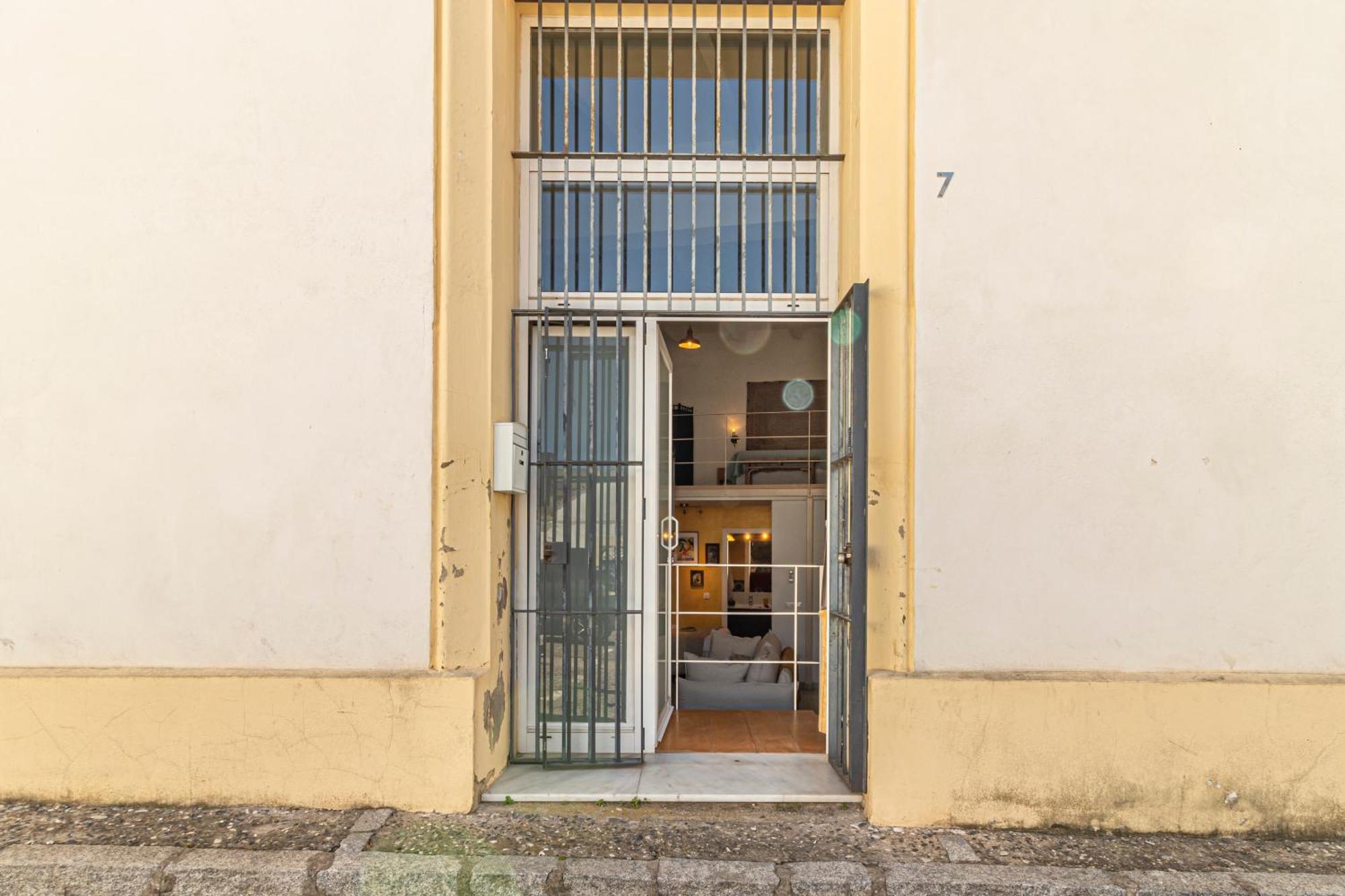 Entre Bodegas Jerez Apartment เฮเรซ เด ลาฟรอนเตรา ห้อง รูปภาพ